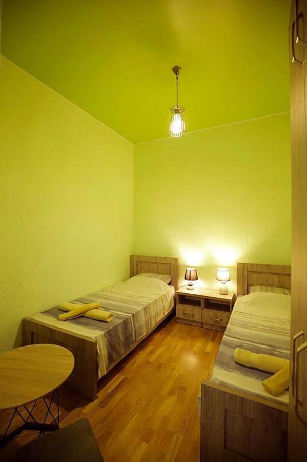 Nickos Hotel 库塔伊西 外观 照片